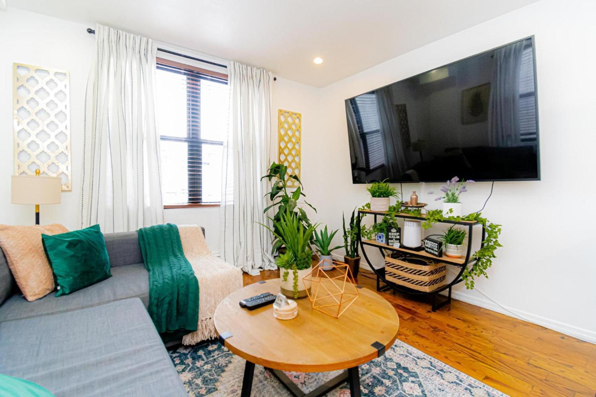 Apartment Luxury Oasis In The Heart Of Brooklyn